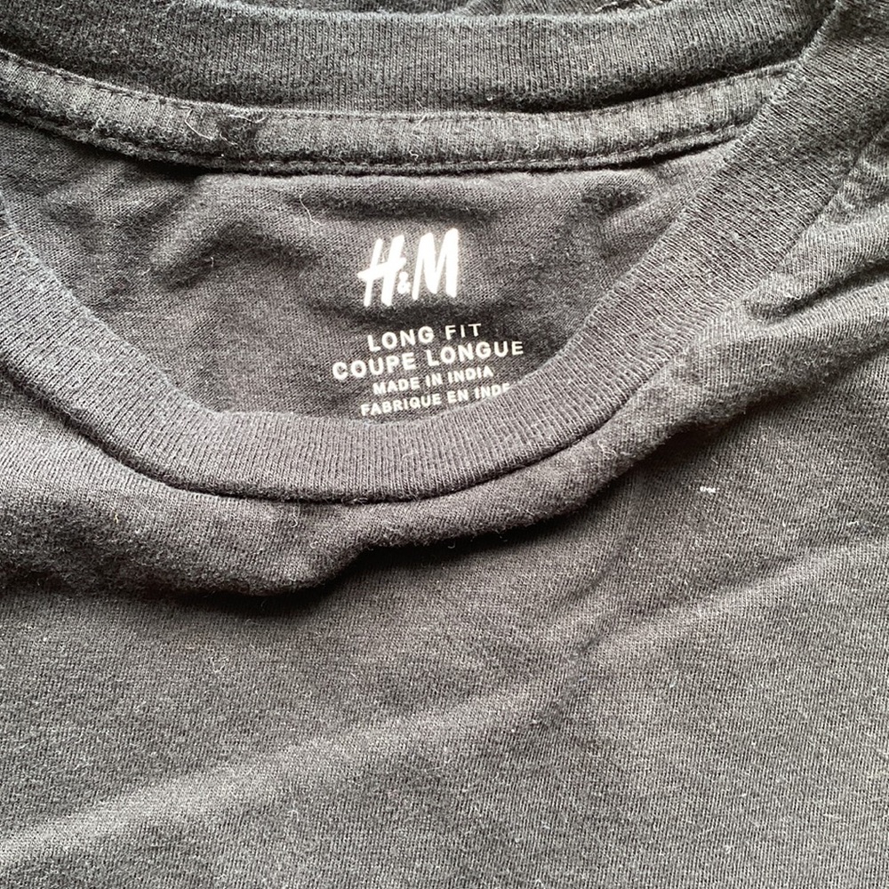 Black and white t-shirt bundle - Picture 3 of 4